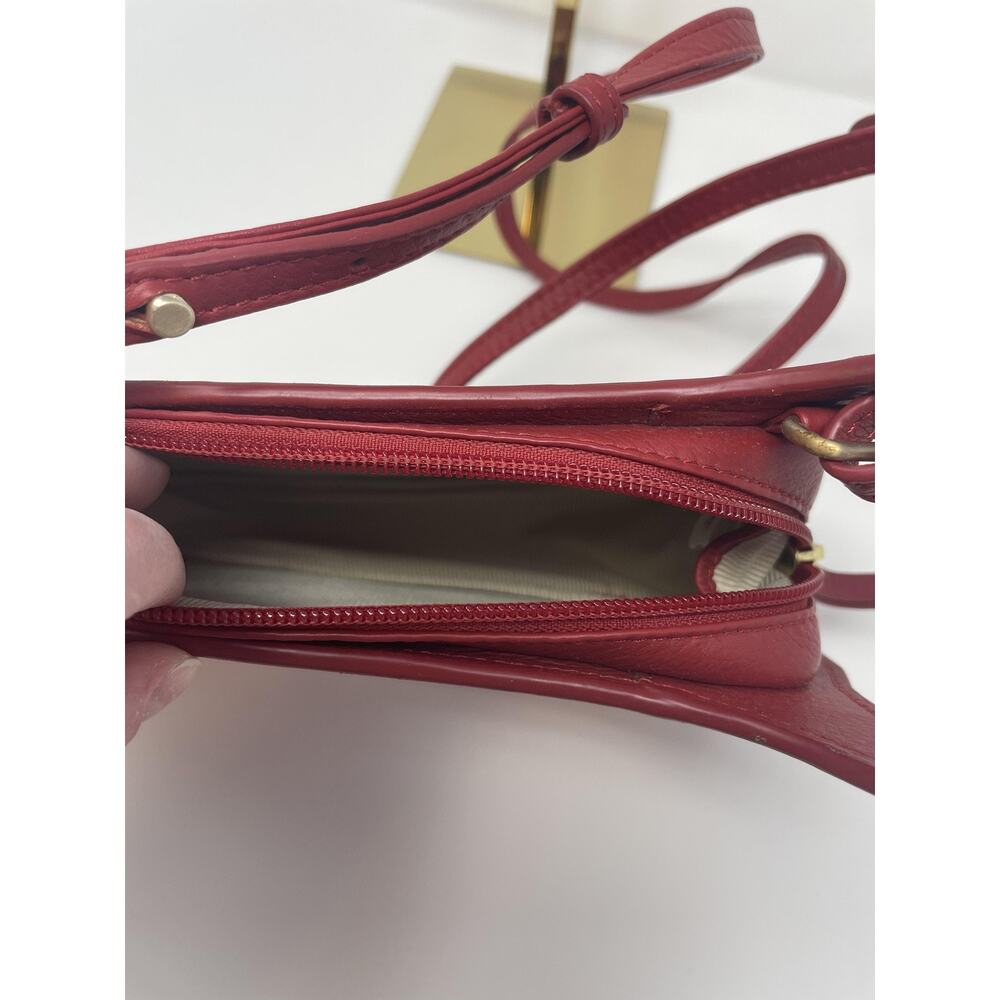 Radley Leather Crossbody Bag Womens Small Red Dog Shaped Cut Out Gold Trim - Picture 13 of 13